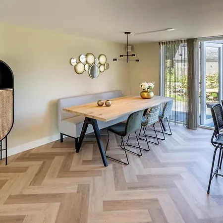 بيت للعطل Coastal With Garden For 6 سينت مارتن